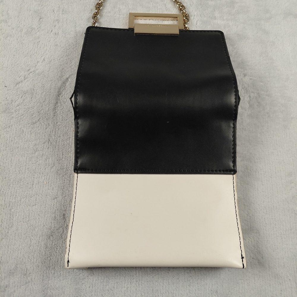 Ivanka Trump Small Purse - Picture 6 of 13